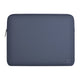 Funda impermeable fabricada en neopreno suave color Azul Oscuro para MacBook hasta 14"