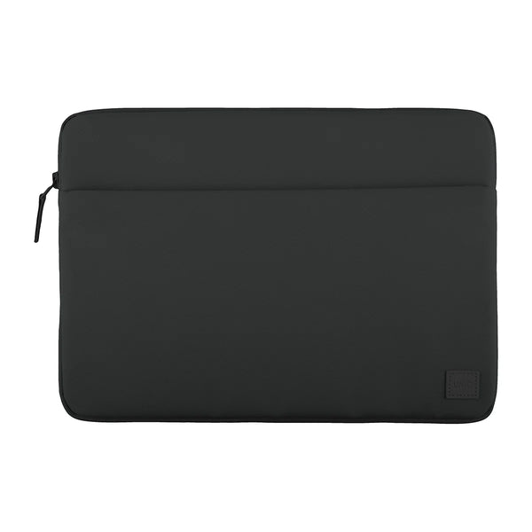 Funda fabricada en PET reciclado color Negro para MacBook hasta 14"