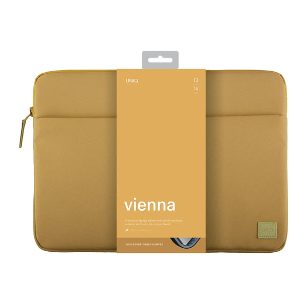 Funda fabricada en PET reciclado color Amarillo Canario para MacBook hasta 14"